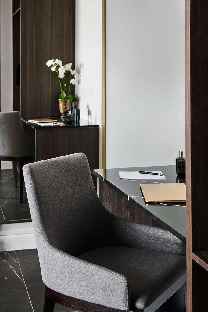 Hotel Crowne Plaza Sydney Burwood By Ihg Pokoj fotografie